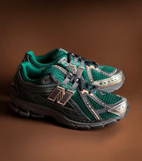 1906R New Balance / Trail Mix Green