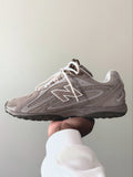 New Balance 204L Mushroom Arid Stone