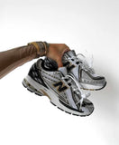 NewBalance 1906R // Metallic Silver - Metallic Gold
