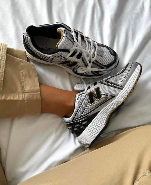 NewBalance 1906R // Metallic Silver - Metallic Gold