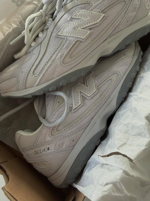 New Balance 204L Grey