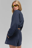 Cropped Accolade Crewneck - Navy