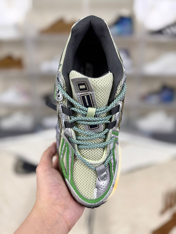 New Balance 1906A Green Multi