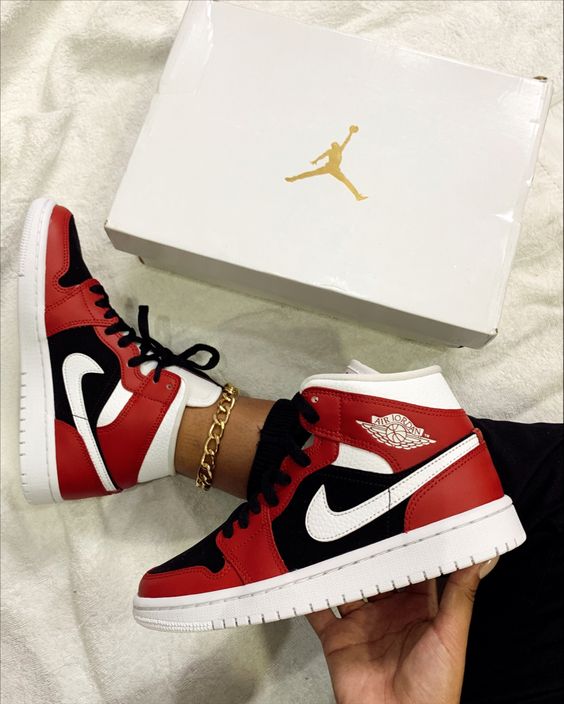 AIR JORDAN 1 MID GYM RED BLACK