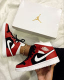 AIR JORDAN 1 MID GYM RED BLACK