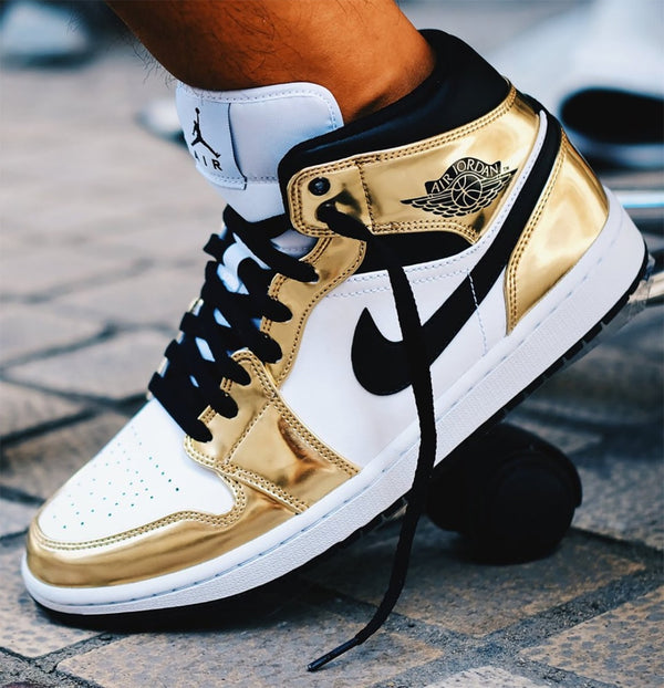 AIR JORDAN 1 MID WHITE METALLIC GOLD