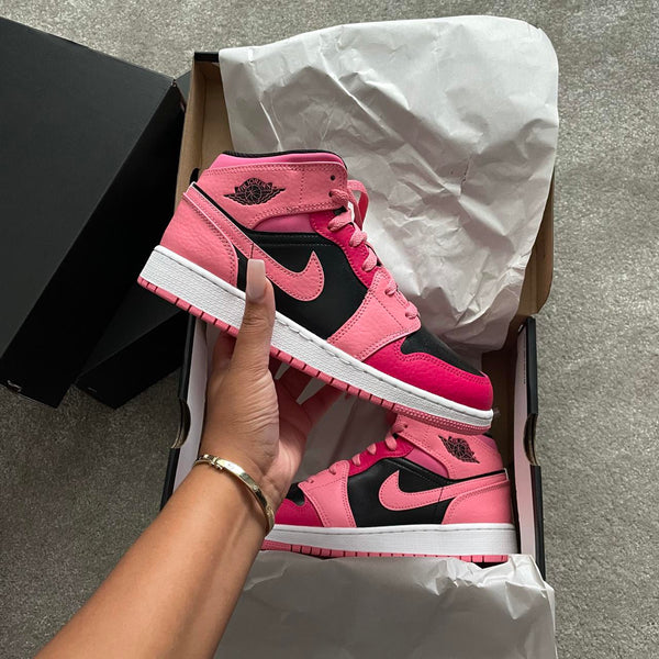 AIR JORDAN 1 MID CORAL CHALK PINK