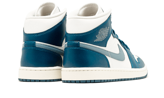 AIR JORDAN 1 MID SKY J FRENCH BLUE