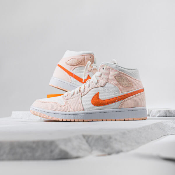 AIR JORDAN 1 MID CORDUROY