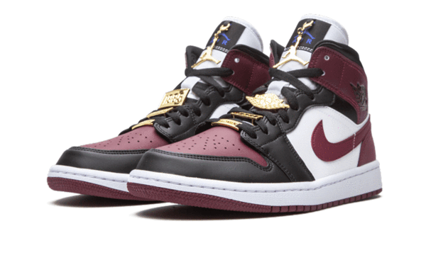 AIR JORDAN 1 MID SE BLACK DARK BEETROOT