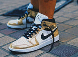 AIR JORDAN 1 MID WHITE METALLIC GOLD