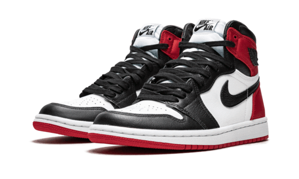 AIR JORDAN 1 RETRO HIGH SATIN BLACK TOE