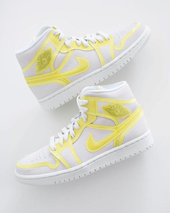 AIR JORDAN 1 MID LX OPTI YELLOW