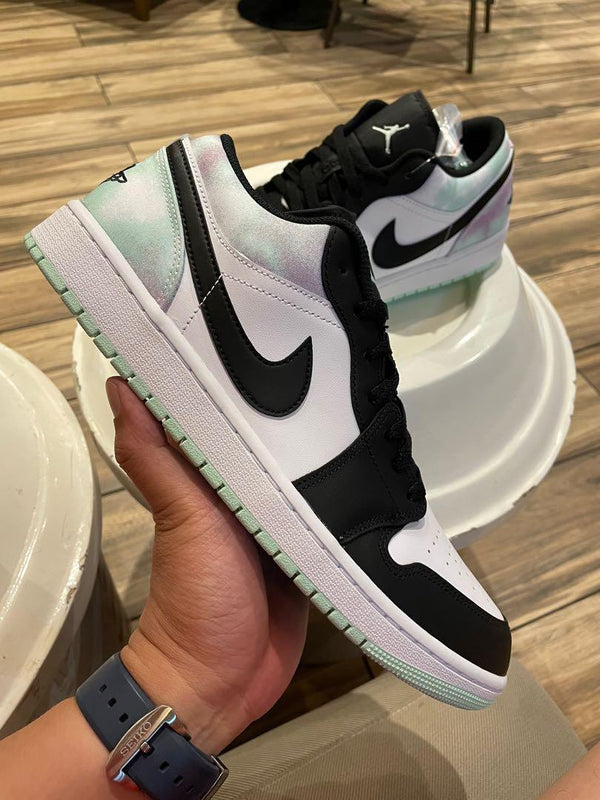 AIR JORDAN 1 LOW TIE-DYE