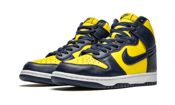 DUNK HIGH MAIZE & BLUE (MICHIGAN)